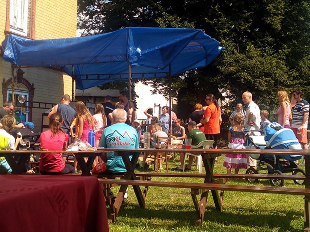 Penzion Sklarska Hospoda Chřibská エクステリア 写真