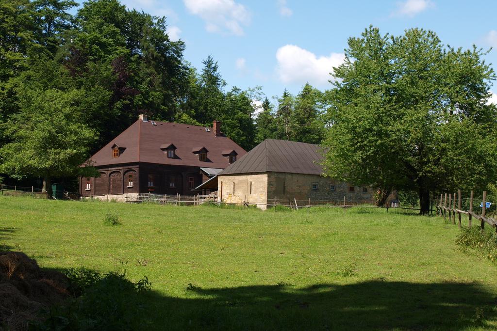 Penzion Sklarska Hospoda Chřibská エクステリア 写真